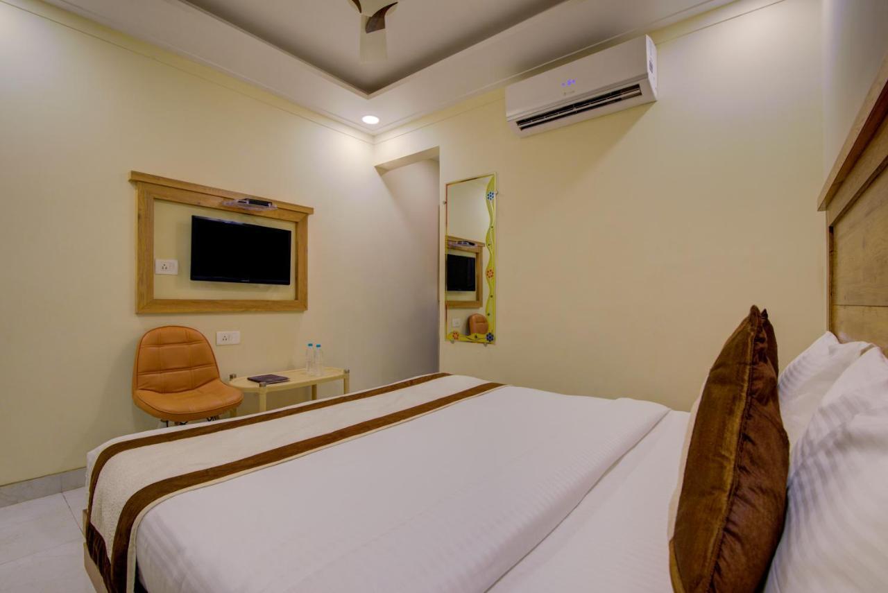 Ab Hotel - Hotel Amar Itl - Street No 7 - Chuna Mandi, Pahar Ganj New Delhi Buitenkant foto